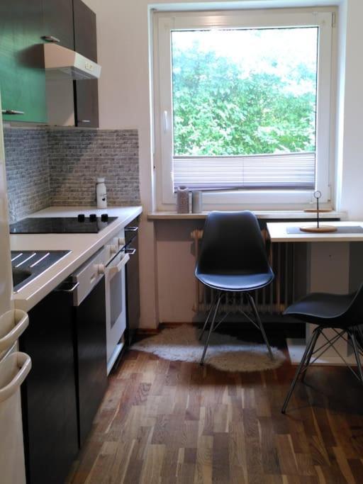 3 Zimmer-wohnung - Fuer Arbeitsaufenthalte - Gemuetlich, Gut Gelegen Und Guenstige Wochenraten Appartement Munich
